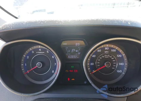 2016 Hyundai Elantra Se z USA, uszkodzony, nr VIN KMHDH4AE9GU47871